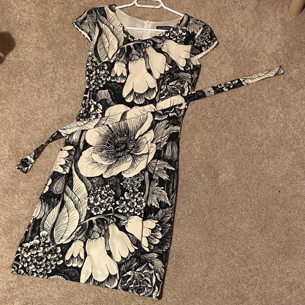 Marimekko Black and White Floral Dress size 34 RARE
